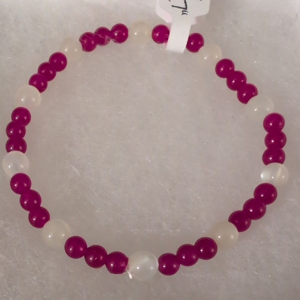Handmade Malaysia Jade And Moonstone Stretch Bracelet